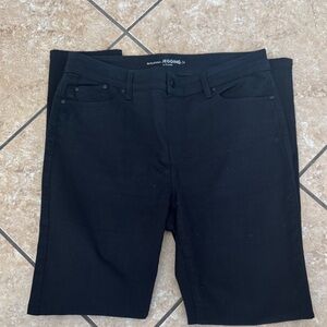 Chicos Black Platinum pull-on jeggings, size 1